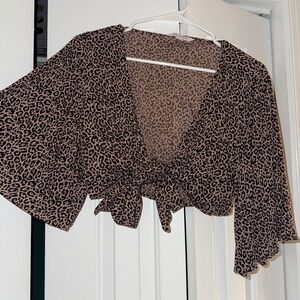 American Eagle Outfitters Leopard Print Tie-Front Crop Top - Tan and Black